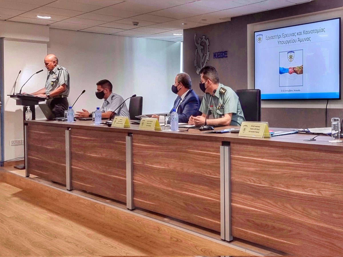 OEBcy's tweet image. Διήμερο Εργαστήριο του @DefenceCyprus για διερεύνηση δυνατοτήτων συνεργασίας με το Κυπριακό Οικοσύστημα Έρευνας &amp;amp; Καινοτομίας για Άμυνα και Ασφάλεια. 
Η ΟΕΒ σύμμαχος σε κάθε καινοτόμο αποστολή που αξιοποιεί την συνεργασία δημόσιου και ιδιωτικού τομέα.