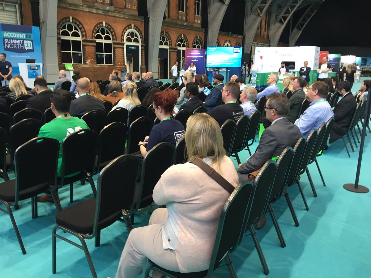 davidwatson1974's tweet photo. Day 2 of #AcxSummitNorth and we are kicking off with our MTD roundtable with HMRC and @Sage uk. Hosted by @richardsergeant  Lots of #accountants ready to hear from the experts #futureofaccountancy @downing_c https://t.co/j6Z58AtHeB