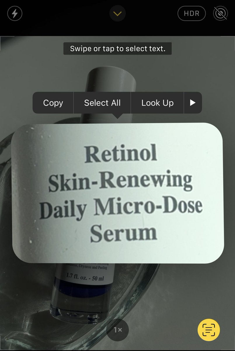 bboziidiary's tweet image. พออัพ ios 15 พอถ่ายรูปอะไรที่มีข้อความอยู่ในรูปมันจะสามารถ select ข้อความให้และกดปุ่มเหลืองๆ เราสามารถ copy ข้อความไปได้ หรือสามารถเสิร์ชหาข้อมูลทันที กด Look up ไป มันก็จะไปกูเกิ้ลให้ได้เลย เจ๋งอยู่นะ ไม่ต้องไปนั่งพิมพ์ #iOS15th