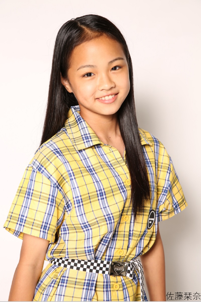 佐藤栞奈 缶バッジ 15個 佐藤栞奈 缶バッジ 15個 Lucky2 Laki 佐藤栞奈 ポストカード 缶バッジ