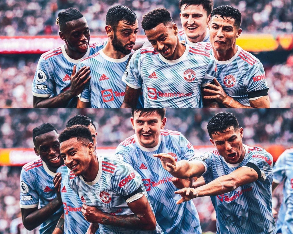 TrollFootball's tweet photo. When you’re too shy to talk to your crush https://t.co/R0gbI2wccV