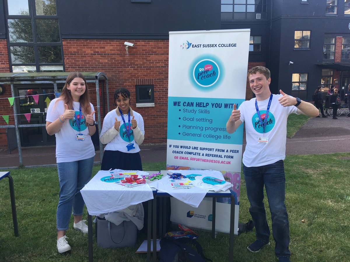 GoFurther_SLN's tweet photo. And we are back!!! Come and say hi to our Peer Coaches @WeAreESCG Eastbourne’s freshers fair. @SussexLearn #escgfreshers #freshersfair 🧑🏼‍🎓🧑🏼‍🎓👩🏾‍🎓 https://t.co/OvRiCyBF9C