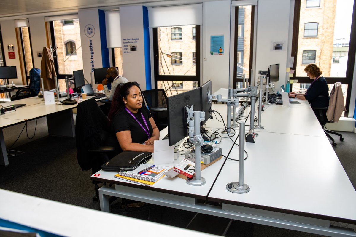 *VACANCY* 

We are looking for a customer service advisor who is keen to make a positive difference to our residents.

Closing date: Tuesday 19 October 2021.

bit.ly/3zsI4CM

#JobsinHousing