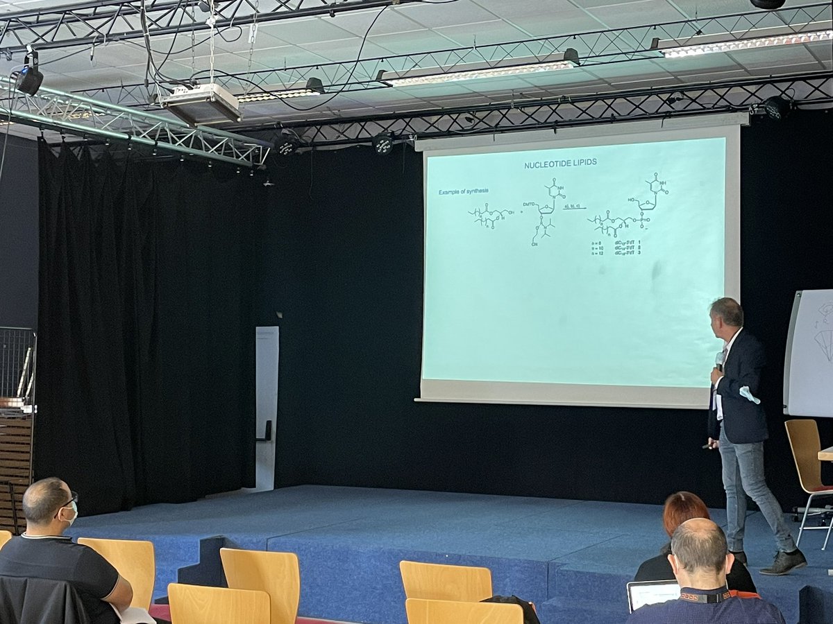 Thanks <a href="/philippebarthe1/">BARTHELEMY PHILIPPE</a> for his talk on lipid nucleoside and oligonucleotide for the formation of vesicles and gels and their use in decontamination, mRNA vectorisation and stem cells injection.
Your work generated a lot of interest in the room !
#chemtwitter #chemistry #congress