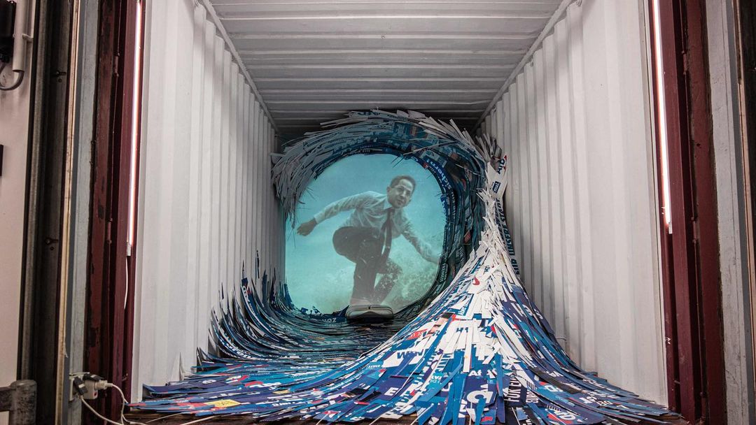 Die <a href="/stadt_kiel/">Landeshaupstadt Kiel</a> will nicht, dass diese Kunstinstallation von "rocco and his brothers", die Armin #Laschet und Hans-Georg #Maaßen dabei zeigt, wie sie die #Rechtsruck-Welle der AfD surfen, öffentlich gezeigt wird.
Ihr wisst, was zu tun ist. #noAfD #CDU #noNazis #Kunstfreiheit