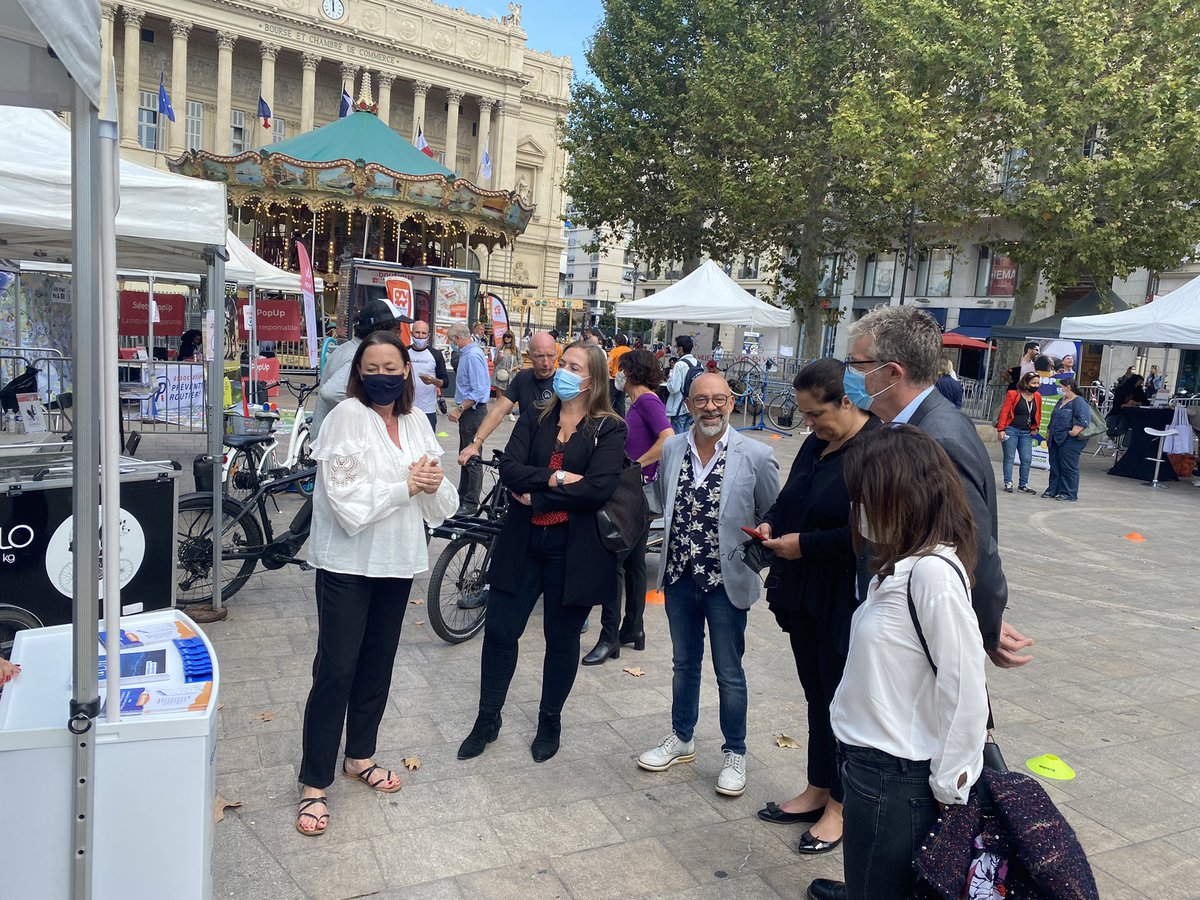 Village #mobilité de la@Maison de l’emploi de Marseille avec la cité des entrepreneurs <a href="/schalinet/">Chalinet Sandra</a> merci aux opérateurs d’informer les marseillais des offres de transport disponibles sur notre territoire <a href="/LaurentLhardit/">Laurent Lhardit</a> <a href="/AudreyGatian/">Audrey Gatian</a> <a href="/PILACatherine/">Catherine PILA</a>