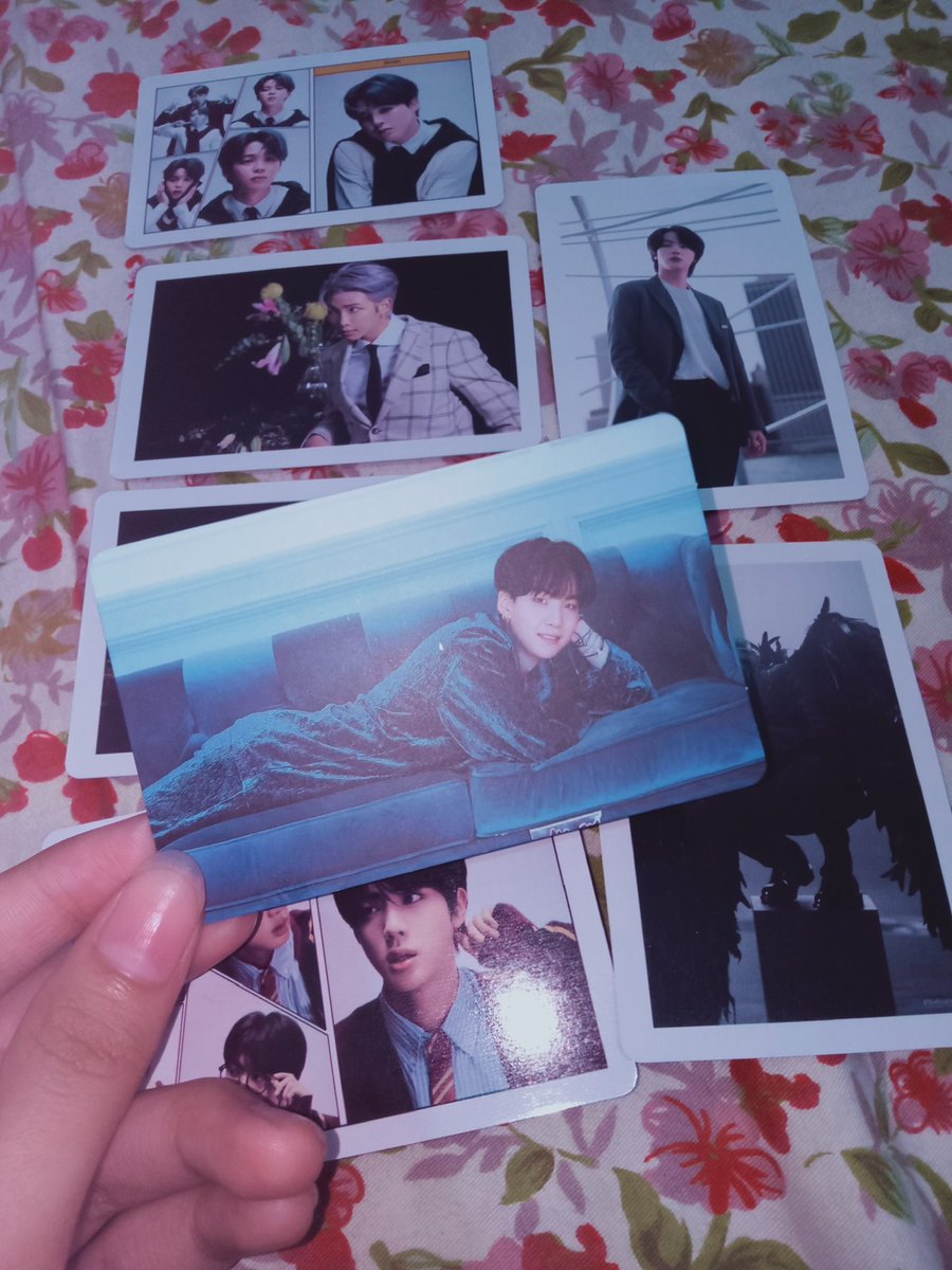 dithree3's tweet photo. Thank you so much ate, I already received my be essential yoongi pc😭. Worth it talaga pagsali sa ga's nyo. Thank you po sa freebies. God bless you!💗 @MD_KSHOP
#MD_Feedback https://t.co/98TJeYfvJf
