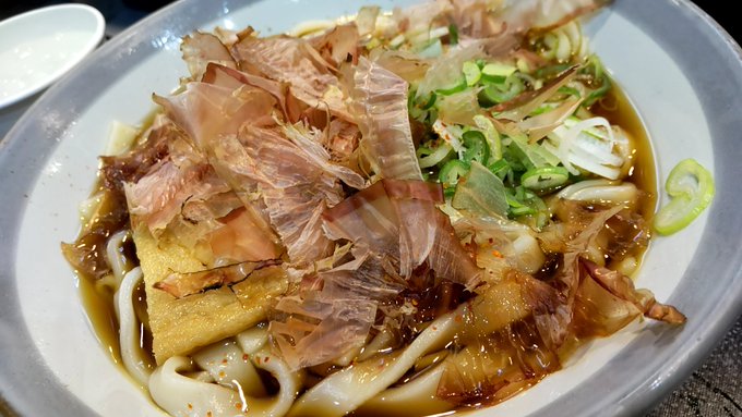 🚅→住吉in✨🍜。大盛470円、おいっすぃ!!!( •̀ ω •́ )。 