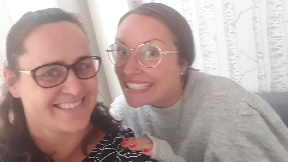 k_terhi's tweet photo. Se tunne kun on saanut vetää webinaarin ihanan kollegan kanssa ja osallistujat aktiivisia kysymällä ja kommentoimalla ❤ @Sydanliitto @Neuvokasperhe https://t.co/gFNk5U3jy4