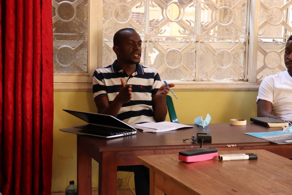 TinadaOrg's tweet image. Segal Family foundation paid us a courtesy visit to learn and understand our work in the community. We shared our experiences around various discussion points including history of TINADA, the impact  of our programs and the current projects we are implementing...
1/2