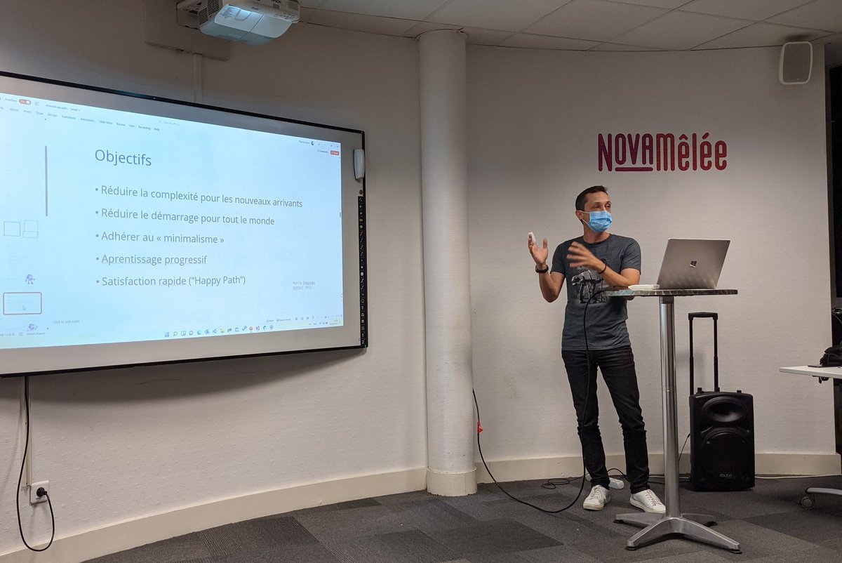 mtg_toulouse's tweet image. et deux photos de nos speakers du soir, @styx31 et @imihalcea #git #trunkbaseddevelopment #dotnet #minimalistapi