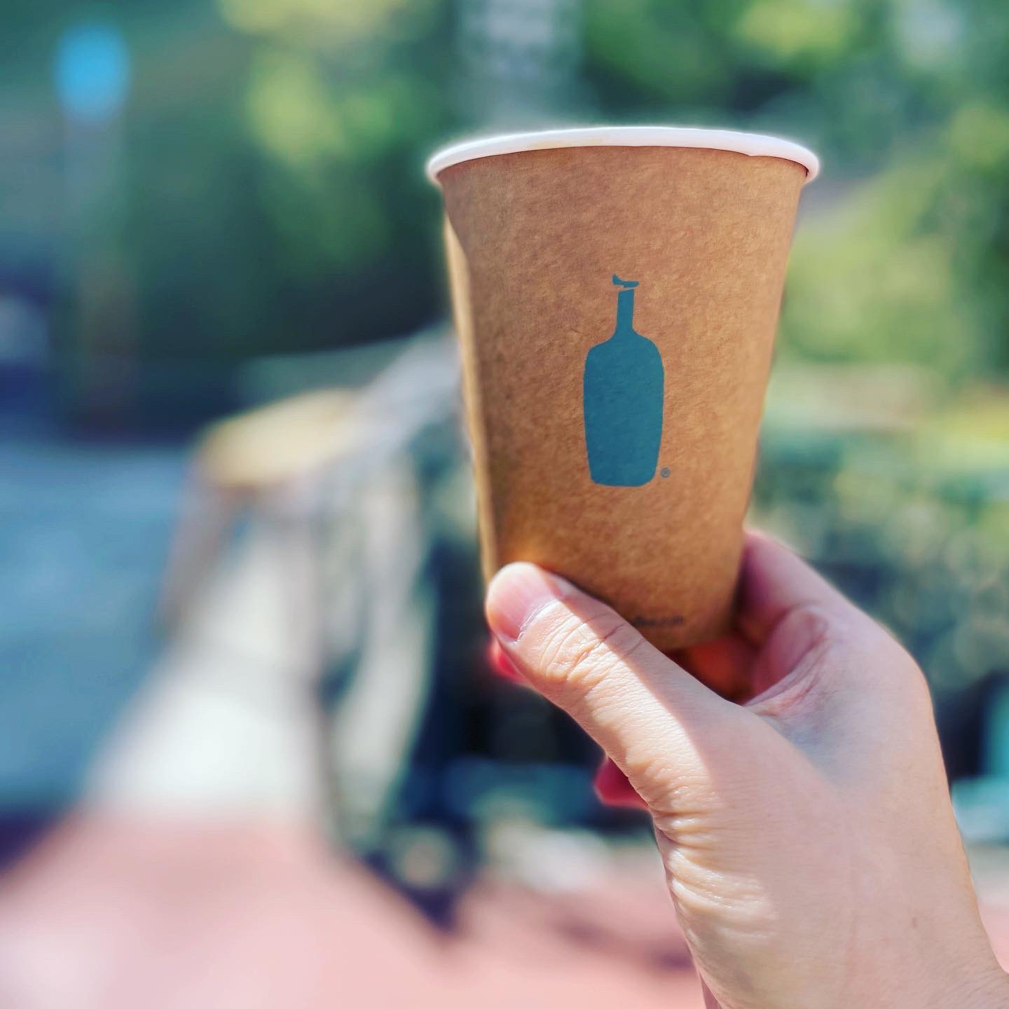 טוויטר 大森 昭生 בטוויטר 17日に白井屋ホテルにオープンしたブルーボトルコーヒーへ 東京 横浜 京都 神戸 大阪 そして前橋 美味しいし おしゃれだし 街のビジョンと想いが詰まったカフェです 学生3人とも遭遇 Blue Bottle Coffee Shiroiya Cafe