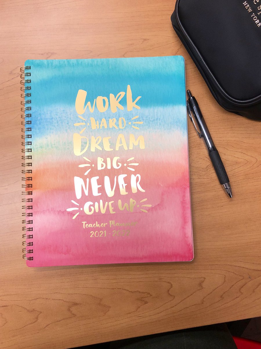 2 Weeks Ago My Work Bestie Gave Me The Best Planner I’ve Ever Had!! It’s The Little Things ❤️
#WomenSupportingWomen #Blessed #GratefulForGoodPeople