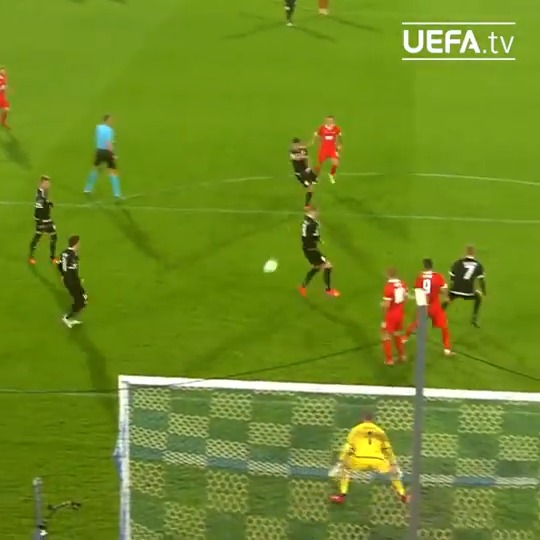   Happy birthday, Jordy Clasie  | | 