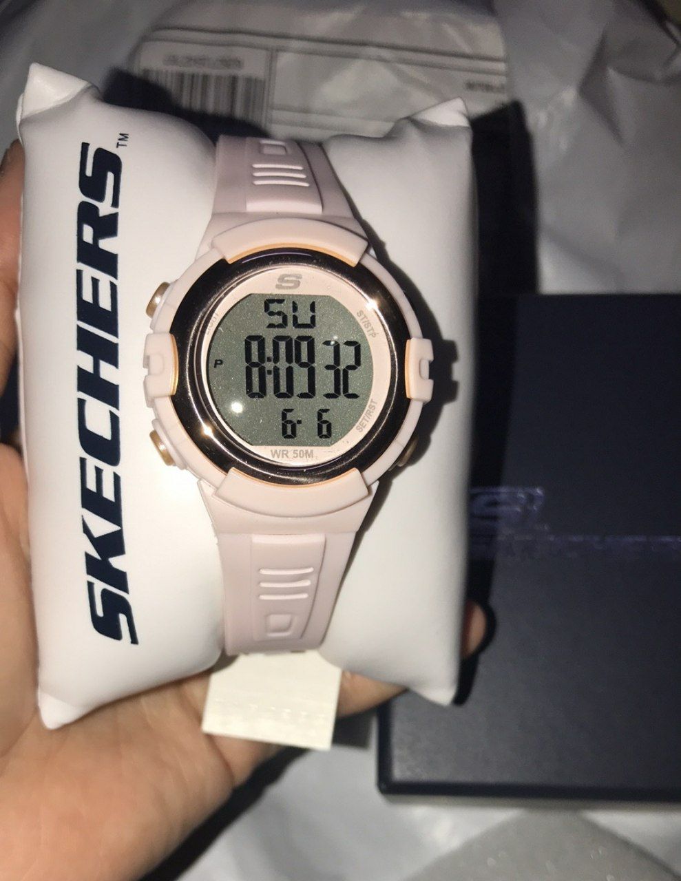 Skechers 2025 watch original