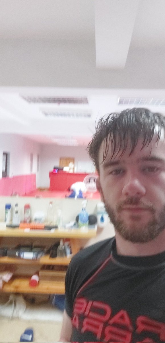 kylered17's tweet photo. I couldn't even hold my phone steady. Trained in the gi for the first time in about 2 years....

Add me on Snapchat! Username: ismisekyle https://t.co/6MEYWa20Eh https://t.co/7rNseM8OUV