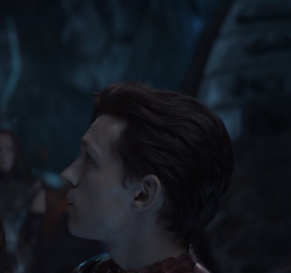 RT @thinkerpete: peter being confused bc someone doesn't think thor is good looking https://t.co/V4JVlYki1U