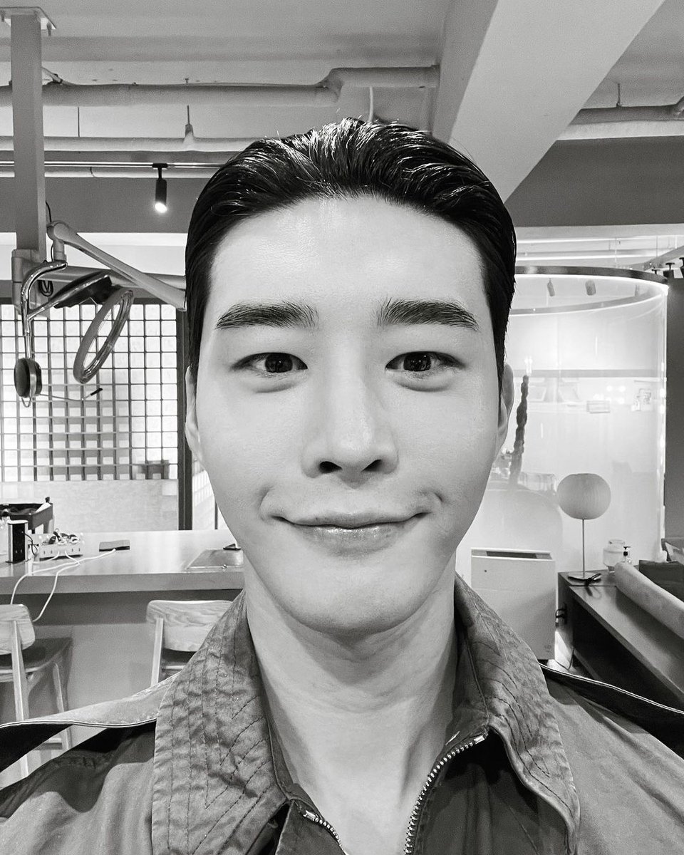 RigelblueBeta's tweet photo. Finally ๐ฅบ๐๐คฉ๐
#kimkwon #kimkeonwoo #yanghobeom #kangseongmo #royryu #choimoonshik #navillera #leverage #heispsychometric #marrymenow #witchcourt #secondtolastlove #secretloveaffair #onthewaytotheairport #metooflower
#๊น๊ถ #๊น๊ฑด์ฐ #๋ก์ด๋ฅ #์ต๋ฌธ์ #๊ฐ์ฑ๋ชจ #๋๋น๋ ๋ผ #๋ ๋ฒ๋ฆฌ์ง https://t.co/uCObt6KcDk