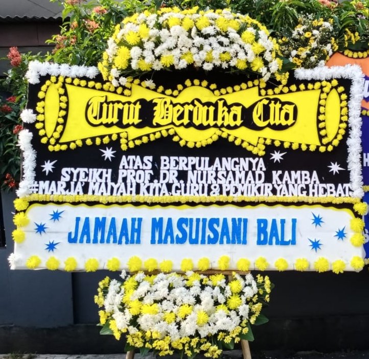 masuisani's tweet photo. Selamat berpulang Prof. Dr. Nursamad Kamba, tiada pilihan yang lebih baik bagi kami selain mengikhlaskan dan mendoakannya. Semoga karya dan nilai yang engkau bagikan akan senantiasa membersamai proses perjalanan kami. Aamiin 🙏

InsyaAllah Khusnul Khatimah 🙏

#Maiyah https://t.co/bsPFdOSL9A