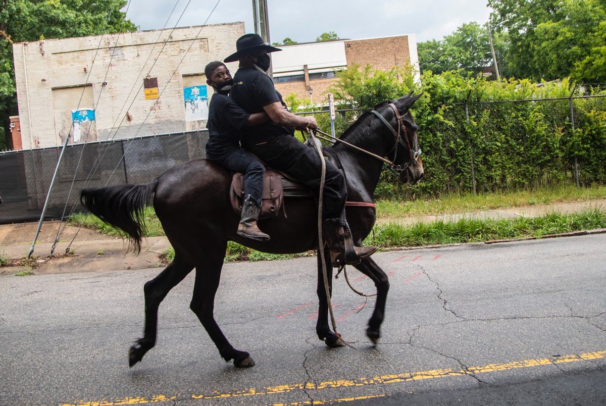 Photo thread 6.)  #JUNETEENTH2020    #raleighprotests  #BLM  #GeorgeFloydProtests  #RaleighNC
