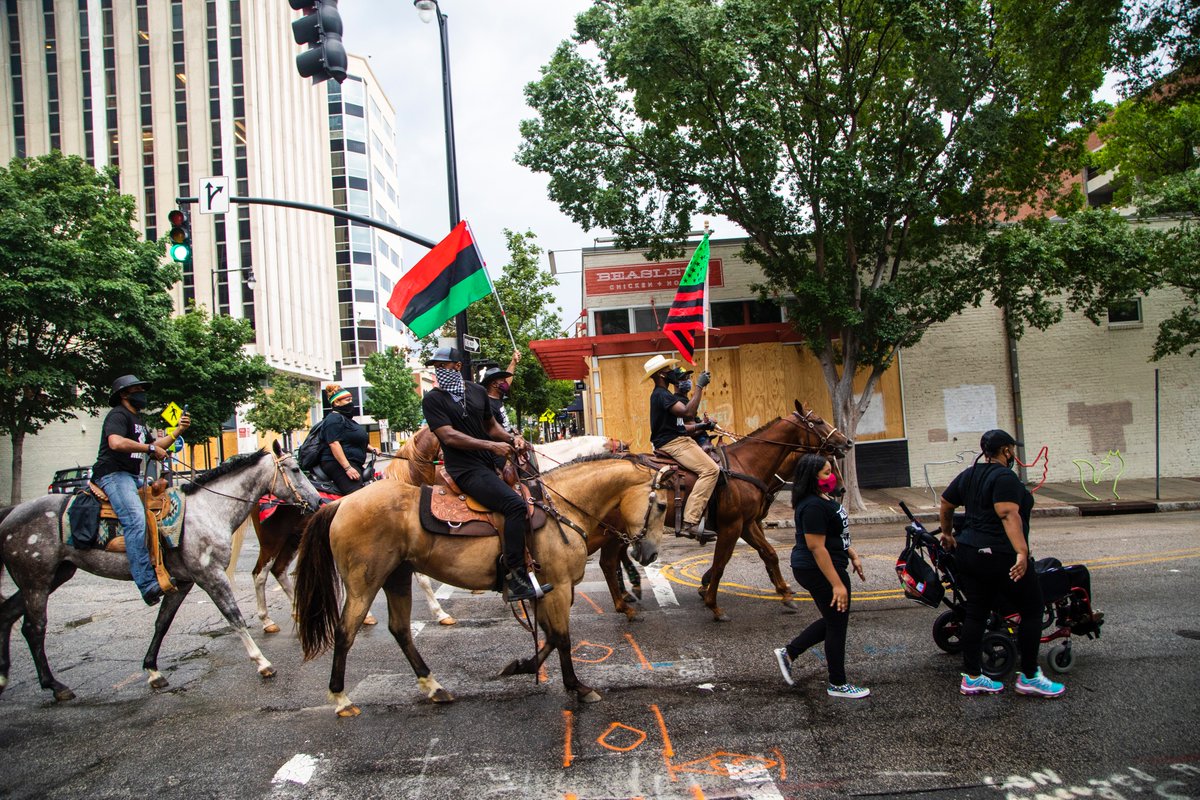 Photo thread 6.)  #JUNETEENTH2020    #raleighprotests  #BLM  #GeorgeFloydProtests  #RaleighNC