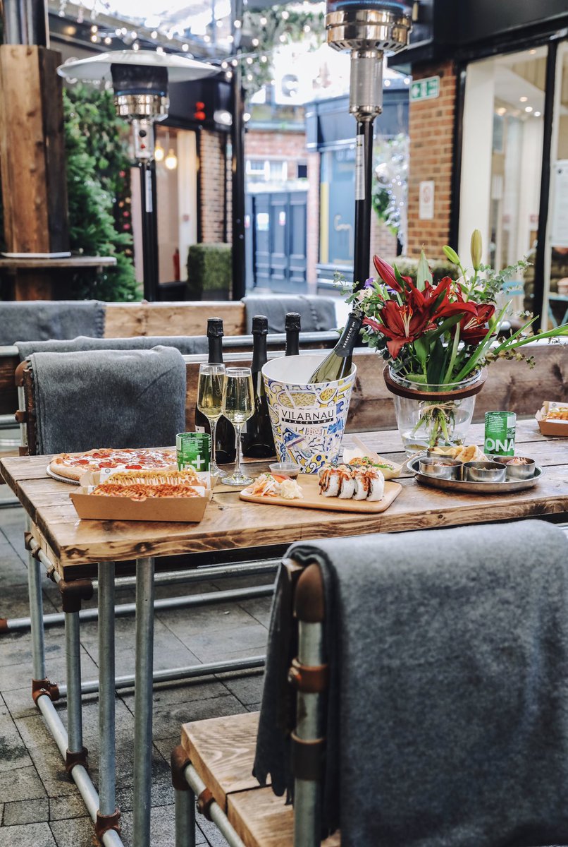 One good thing about reopening in the height of Summer is saying bye bye to the heaters &amp; blankets (finally!!!) and HELLO SUNSHINE beaming down on us while we drink wine and listen to live music🌞🌸 The perfect Summer hang out!  Photograph <a href="/molliermanning/">Mollie</a>