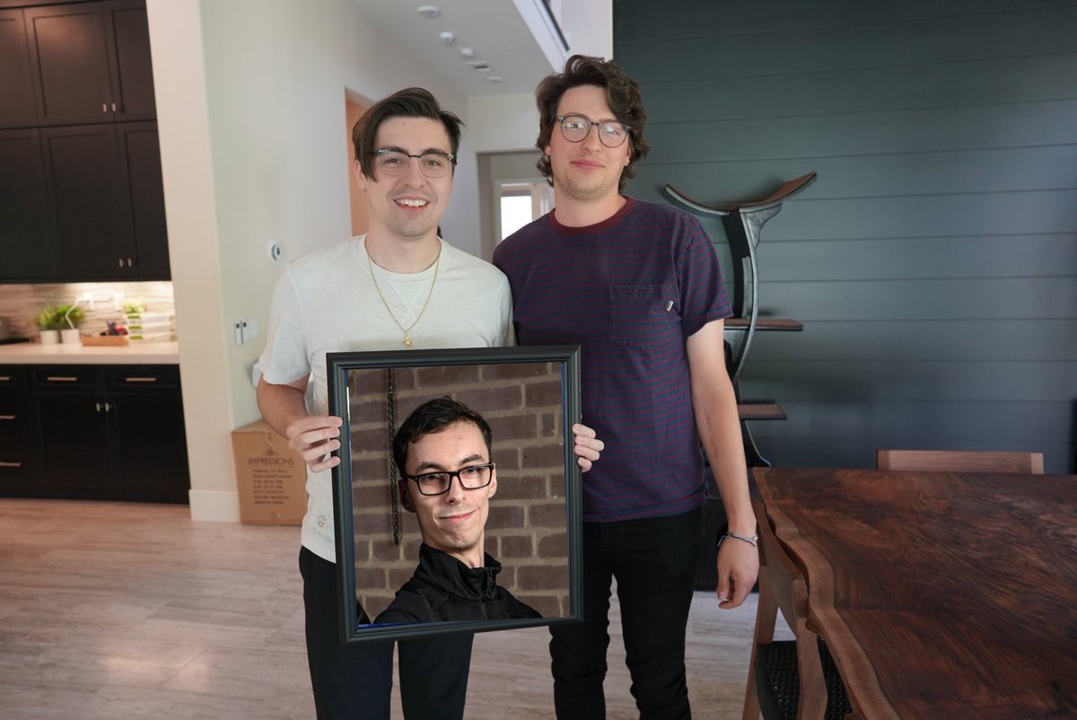 LunarLnar's tweet photo. @shroud @loadedgg @YoniGinsberg https://t.co/atdKdRQJIb