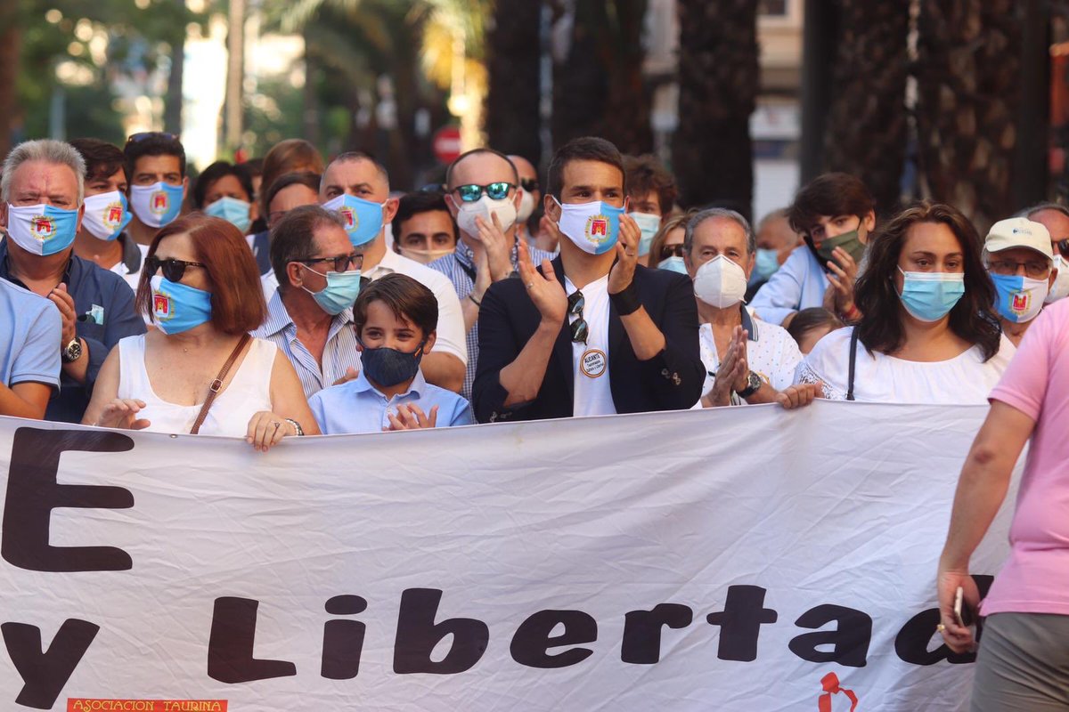 [🔝] Alicante y todo el ente taurino clama por el respeto y la libertad que merece una actividad cultural tan importante y arraigada como es la Tauromaquia