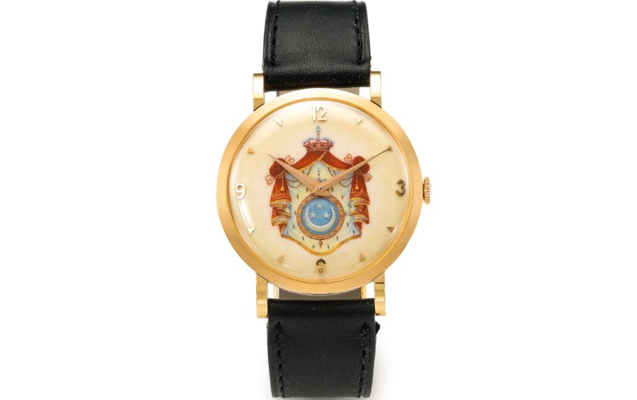 My personal favorite: This rare pink gold wristwatch with enamel dial was made for King Farouk in 1951, one year before the "revolution". The enamel dial was beautifully decorated with the King Farouk's Coat of Arms. This watch was sold by Sotheby’s for $28,125.