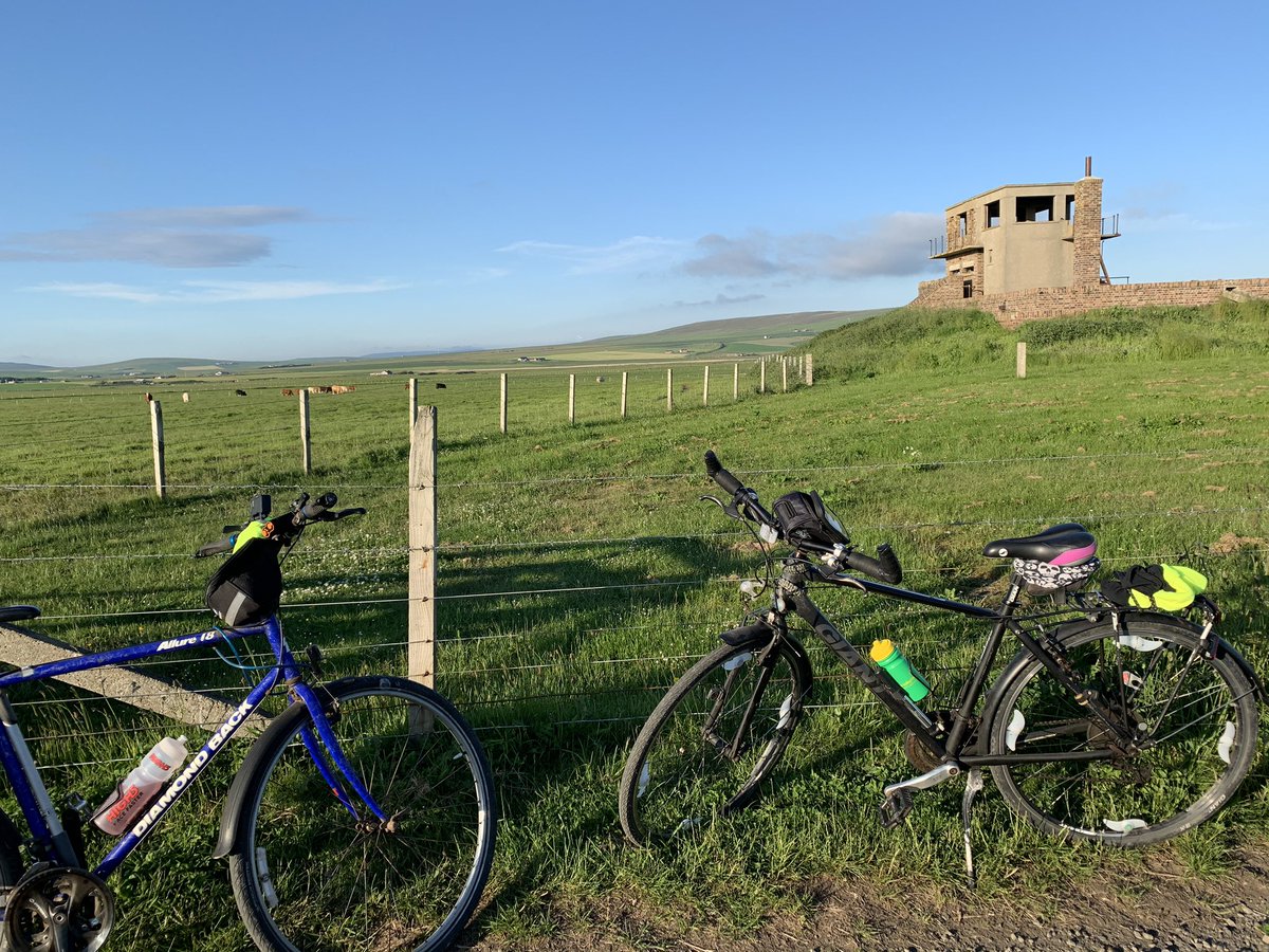 NavajoBirdsong's tweet photo. Another #bikeout tonight- that’s 3this week! One of our fav places! Between us we remembered about 1/4 of what we’d been told! #gifted! @HMS_Tern https://t.co/c1cIh6YJz2