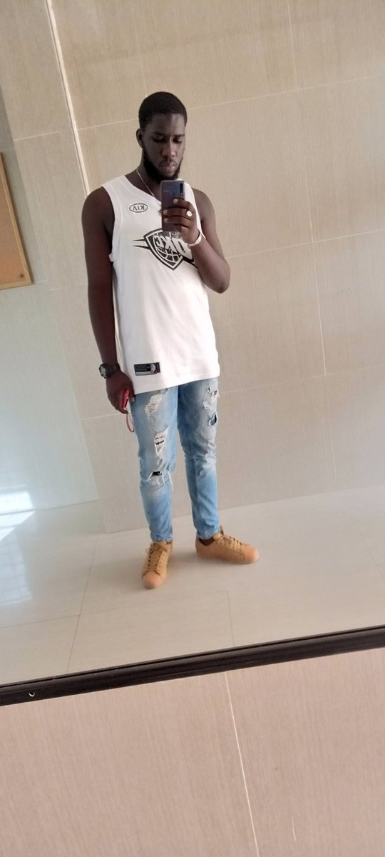 95_Rassoul's tweet photo. BOok n'a Mane tamite #Team_OM https://t.co/28Y8Igm7BS