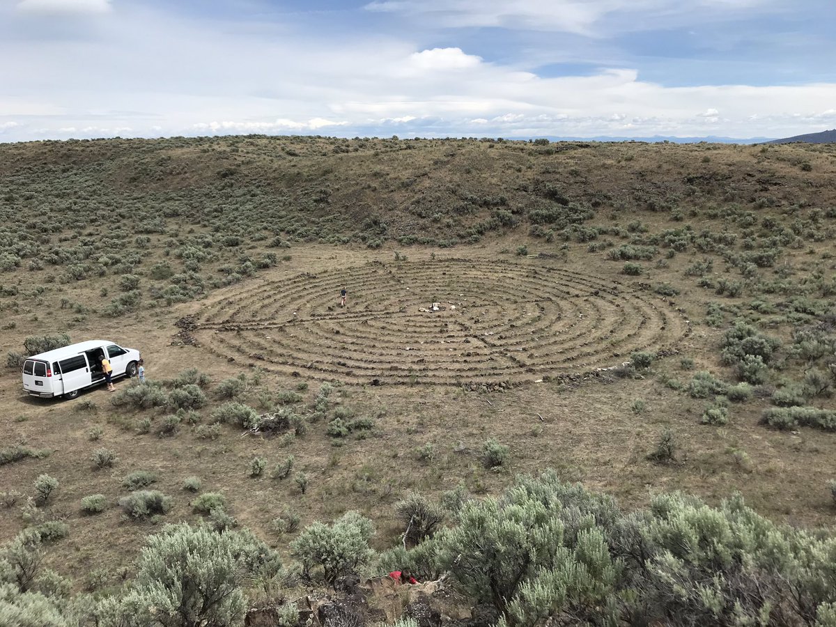 TrentonStanger's tweet image. A Saturday family off-road adventure to find a maze in the desert west of Rexburg. @Mireemb @TiffanyStanger @Teagan60482209 @MarilynStanger #familytime @visitidaho #fullsizevan