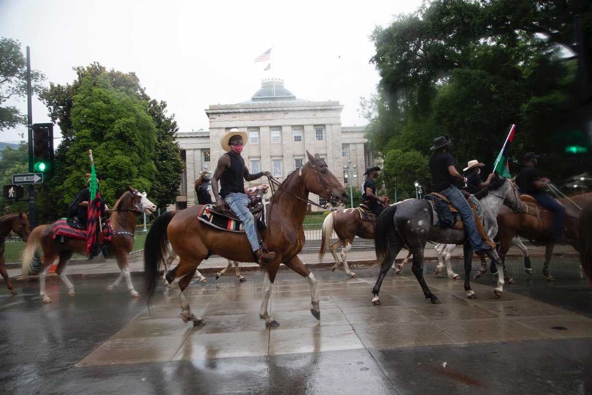 Photo thread 5.)  #JUNETEENTH2020    #raleighprotests  #BLM  #GeorgeFloydProtests  #RaleighNC