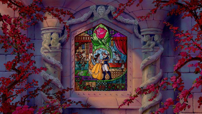 DiscoveringDis's tweet photo. BEAUTY AND THE BEAST (1991) https://t.co/ZxmWiCeu2X