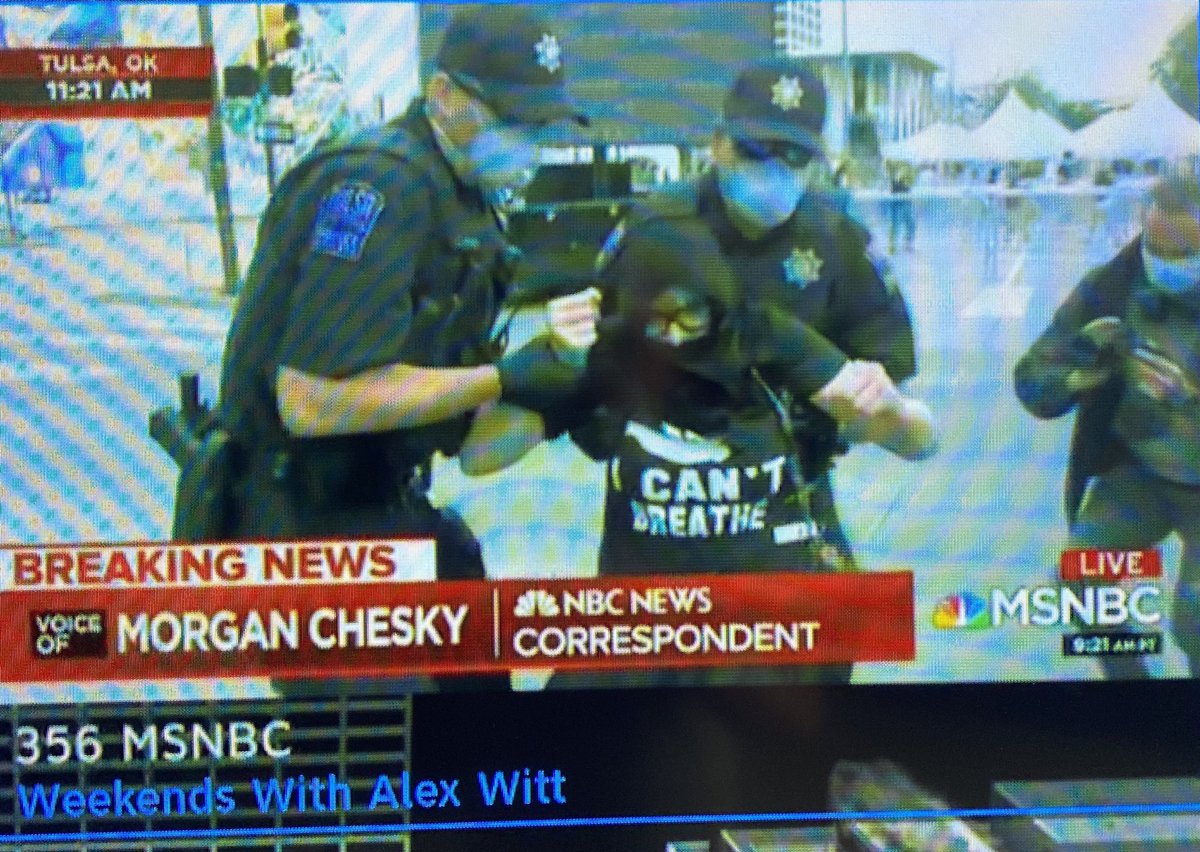 Tulsa police just arrested and removed a woman for “trespassing” at the Trump rally simply for wearing an “I can’t breathe” shirt. She had a ticket, did nothing wrong, and is a 20+ year Tulsa resident. #sheilabuck #MAGAts #FreeSpeech #Biden2020