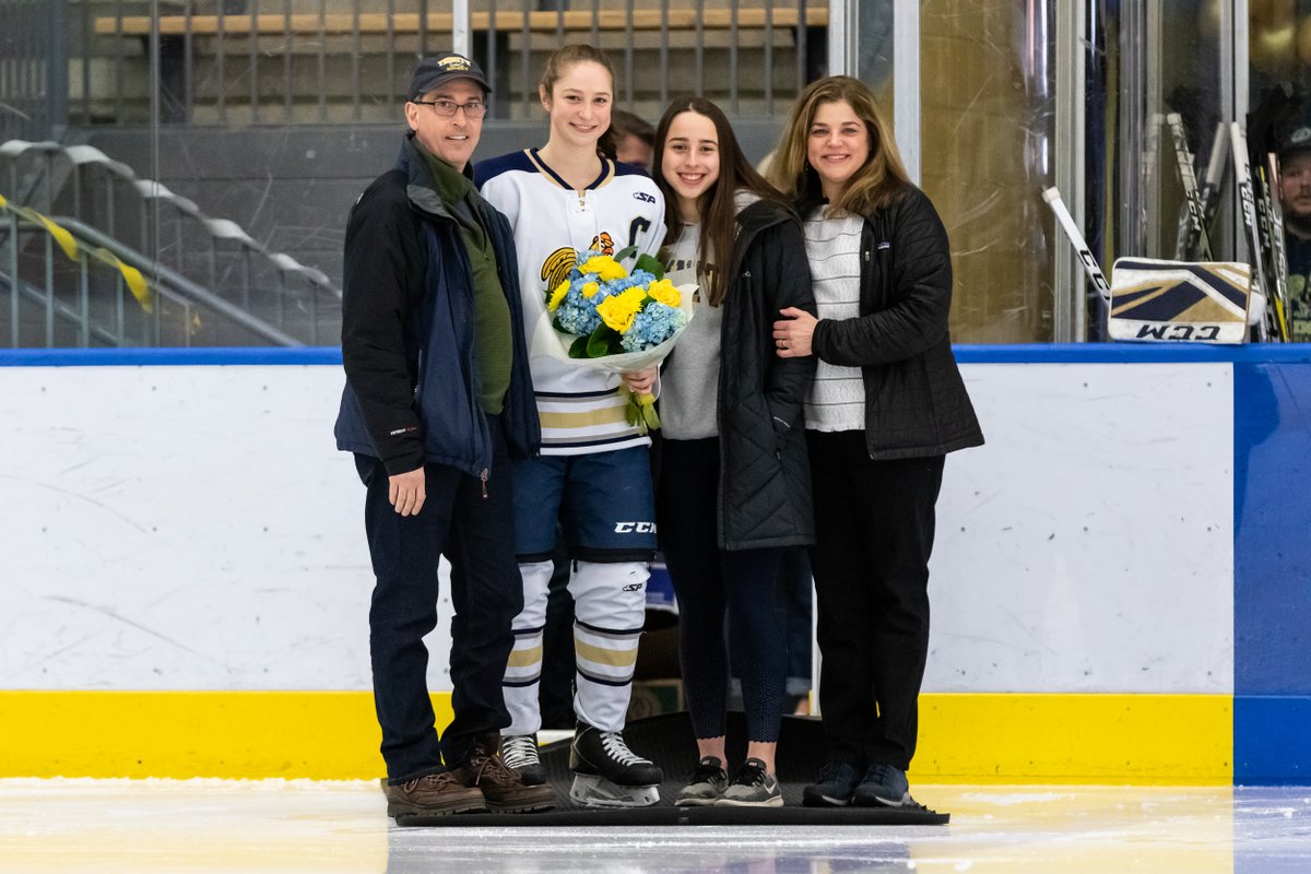Bantam Sports (@bantamsports) on Twitter photo Congratulations to Trinity College Class of 2020 Valedictorian and <a href="/TrinityWHockey/">TC Womens Hockey</a> captain Alex Sinson; trincoll.edu/news/trinity-c… Congratulations to Trinity College Class of 2020 Valedictorian and <a href="/TrinityWHockey/">TC Womens Hockey</a> captain Alex Sinson; trincoll.edu/news/trinity-c…