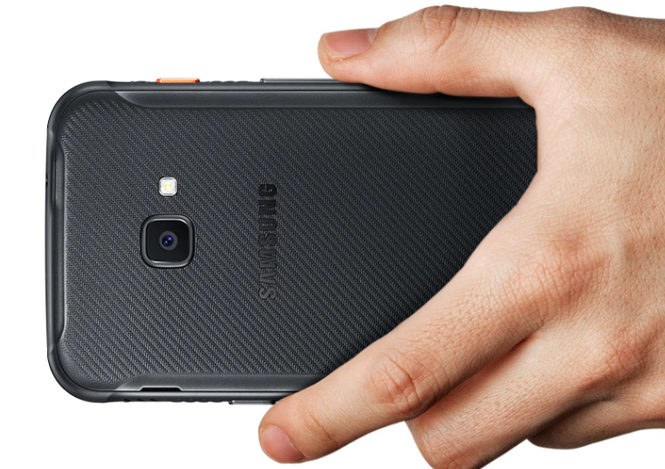 N5Dave's tweet photo. Samsung Galaxy XCover Ruggedized Gear! https://t.co/zC5EipZgbj #GalaxyTabActivePro #GalaxyXCoverPro #XCoverFieldPro #TechmashDave #TechMASHUK #MashedDotCom #SamsungRuggedizedPortfolio #GalaxyXCover #Samsung #SamsungGalaxyXCover https://t.co/27xvrLf732