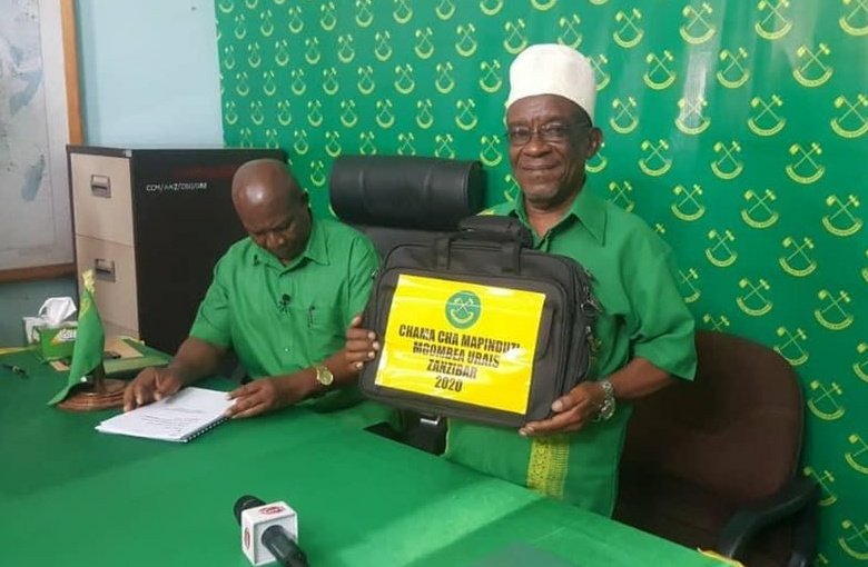 IsmailJussa's tweet photo. Today's move by the Zanzibar Electoral Commission Chairman (2012 - 2017), Jecha Salim Jecha to pick up CCM nomination forms for Zanzibar Presidency is a clear evidence beyond any doubt that we never had independent or impartial electoral commissions in #Zanzibar and #Tanzania. https://t.co/9Z0dxXBwpE