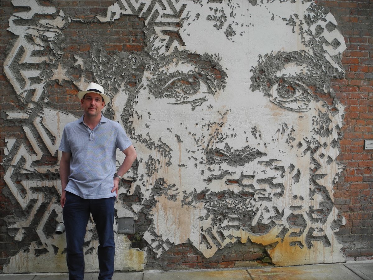 The afternoon was a guided walking tour, including some of the fantastic murals in Detroit. The guide was a local attorney, and very good, although the inclusion of his rather nondescript office was a little odd. Anyway, it all deserved following up with a very deep pan pizza.