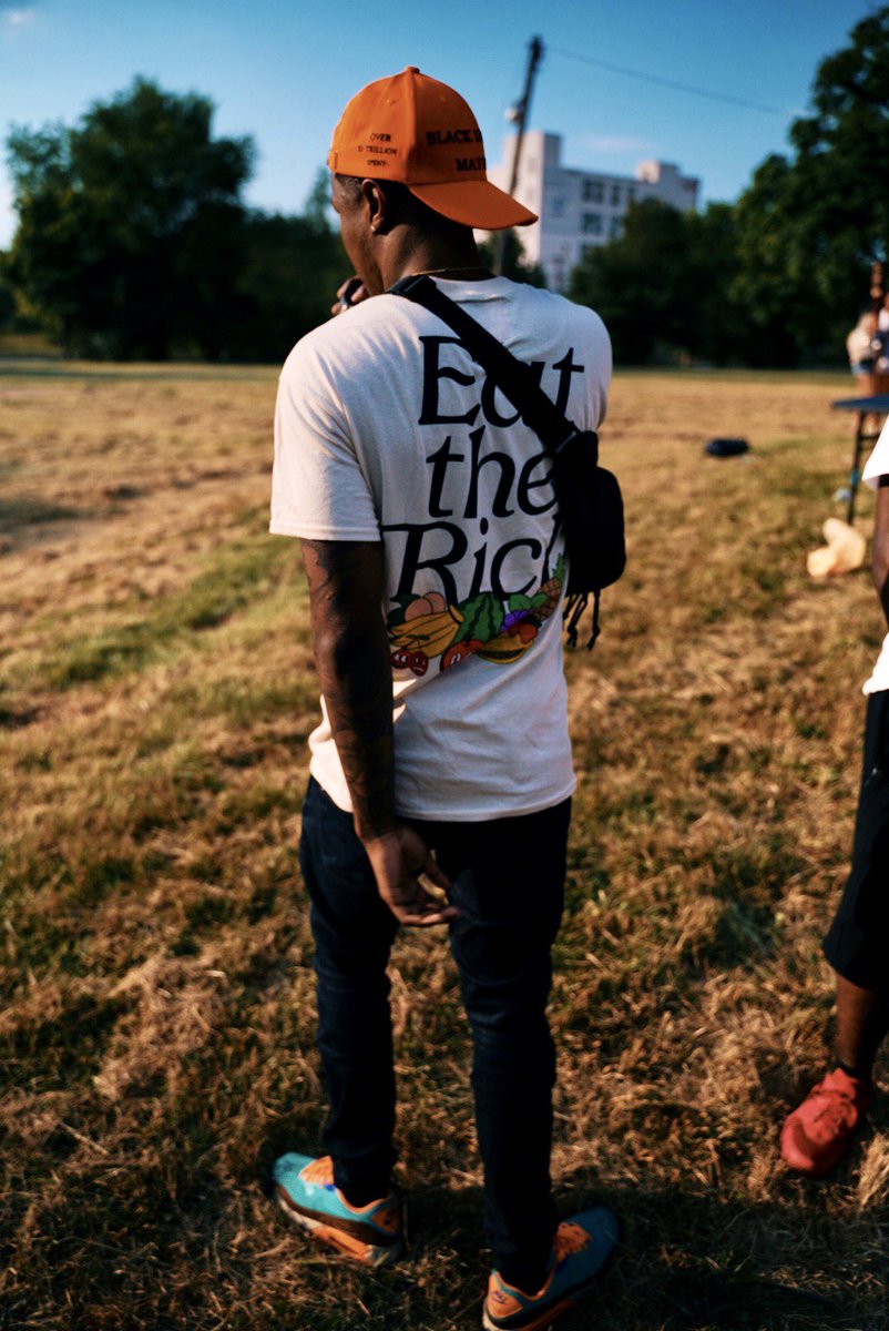 mylescampbell_'s tweet photo. “Eat The Rich” #Juneteenth 📸: @CrispyDajon https://t.co/gnRpTMsLwt