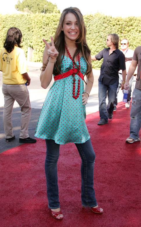 August 20, 2006: Miley Cyrus and the Jonas Brothers both attended the Teen Choice Awards