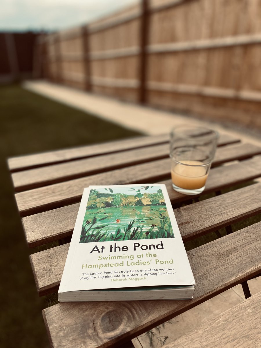 rpteaches's tweet photo. This has been a beautiful read and awakened a fantasy of living in a town house near Kew Gardens and joining the year-round swimmers at the Hampstead Heath Ladies’ Pond... well a girl can dream 💫🌞 https://t.co/ctcz9Hc1m2