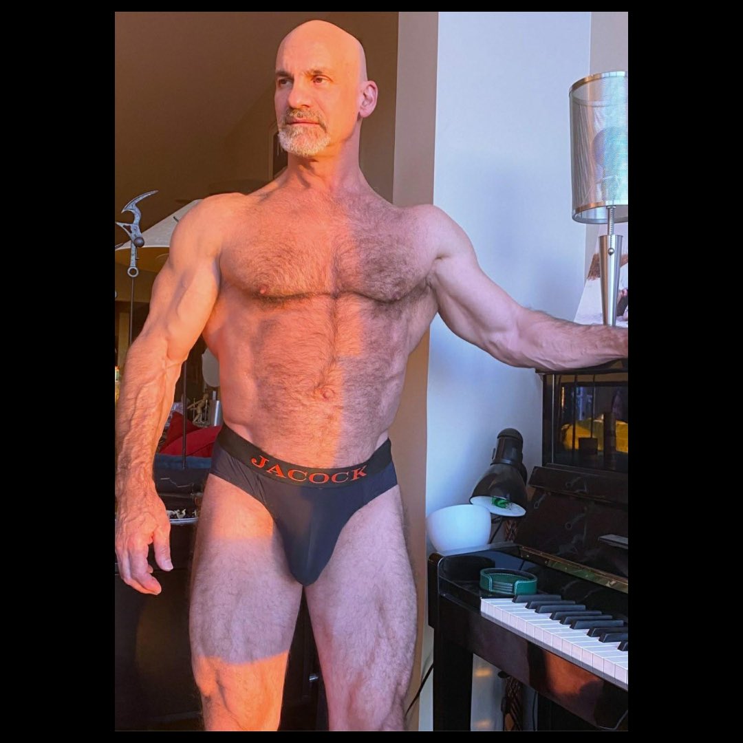 Jacockunderwear's tweet photo. Check out this hot daddy!! 😁❤️😛
#mensunderwear #underwear #Jacock https://t.co/1fGSNwi1ff