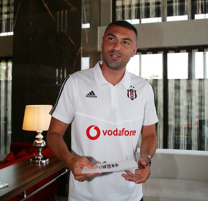 Burak Y�lmaz, Be�ikta� kongre �yesi oldu.