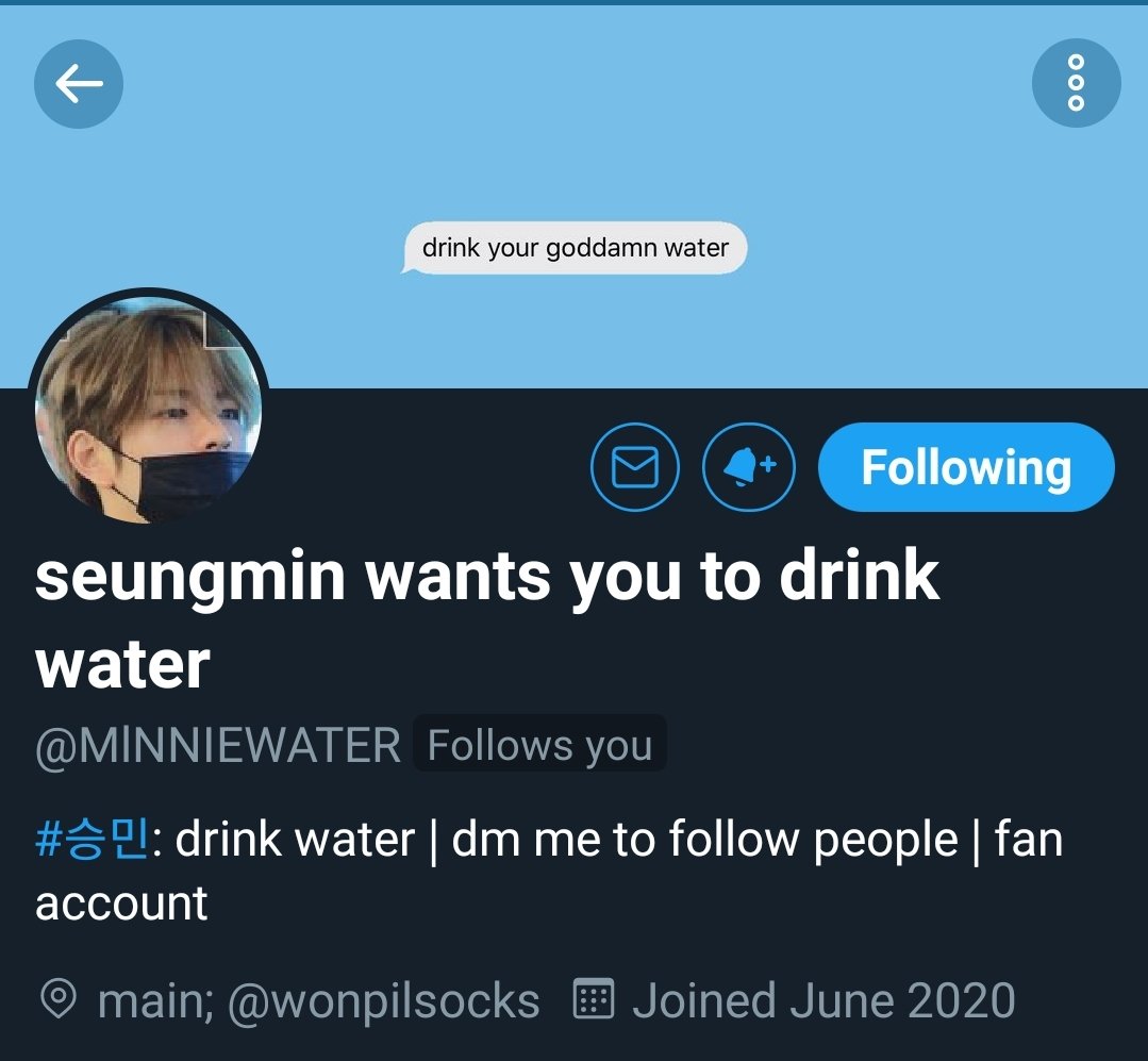 ThiccChangbin's tweet image. seungmo caught me 😔 @MlNNIEWATER