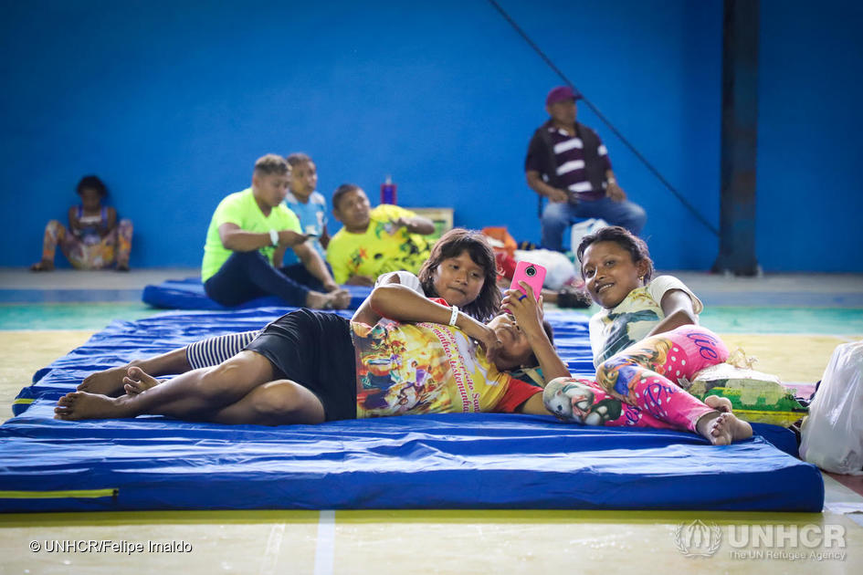 . @Refugees supported relocating indigenous Warao families in  #Manaus  #Brazil to safe spaces while maintaining distancing measures.  #WithRefugees    @UNHCRCanada