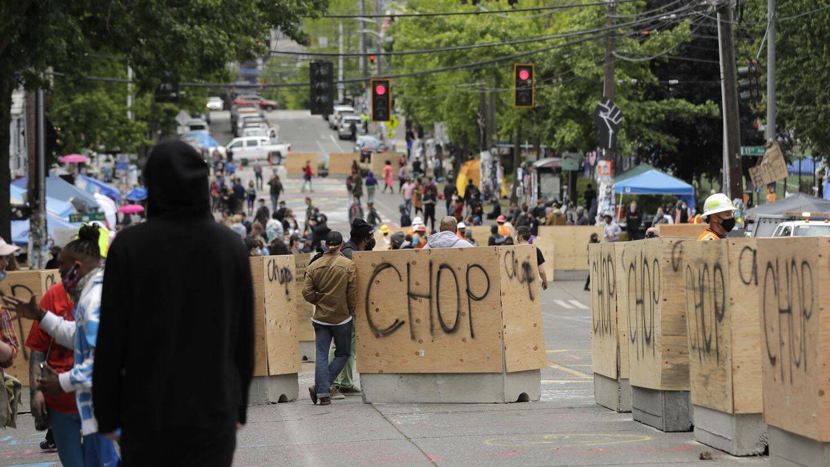 RealJamesWoods's tweet photo. One dead, another clinging to life. Police barred by #DemocratMob from entering to assist. Local mayor and governor roll over for terrorists. #WelcomeToSeattle! https://t.co/VgP6UGP3UX