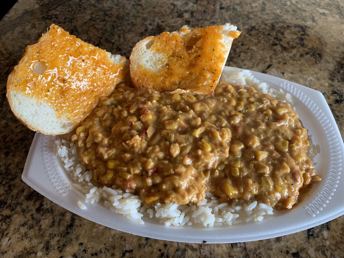 BobSegallWTHR's tweet photo. Still one of the best meals you’ll find in Indy. https://t.co/nK0x1WJwE3
