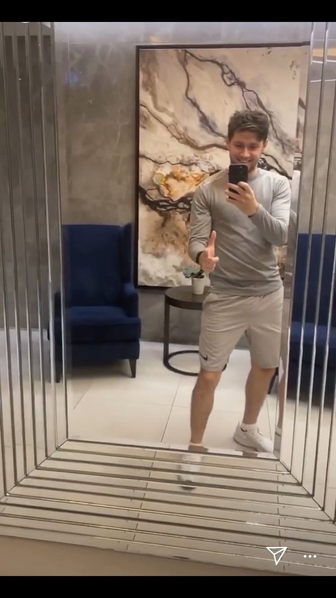 8/10-i like this one a lot bc of his walk to the mirror teehee-hes literally a nike ambassador like nike literally sponsor him please-hair looking MIGHTY FINE NIALL