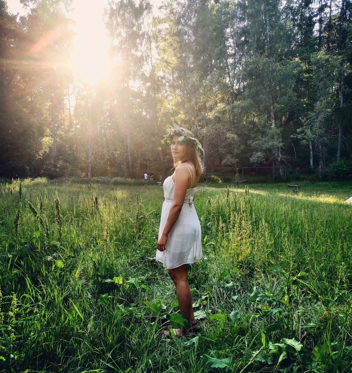 TenorRebecca's tweet photo. #Beautiful #Midsummer 

#actor #director @LondonSvenskar @Londonswedes #sweden #agelsjon #Norrkoeping #weekend #swedishculture #culture #tradition https://t.co/4uvRWyH47M